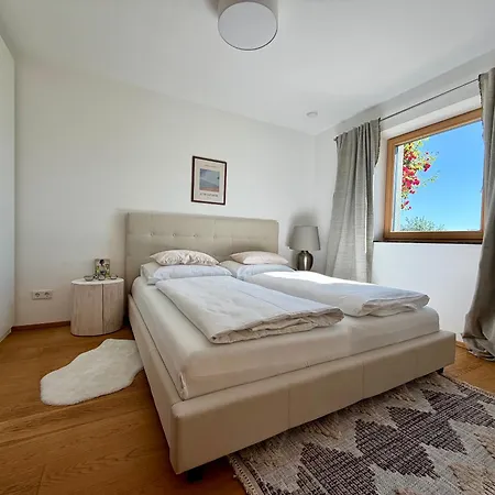 Apartment Gartenwohnung Nussdorf am Attersee