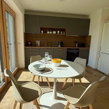 Gartenwohnung Apartment *